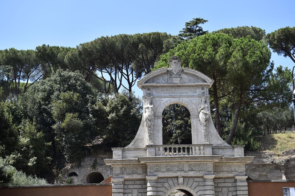 Al Centro Storico Di Roma Bed & Breakfast ภายนอก รูปภาพ